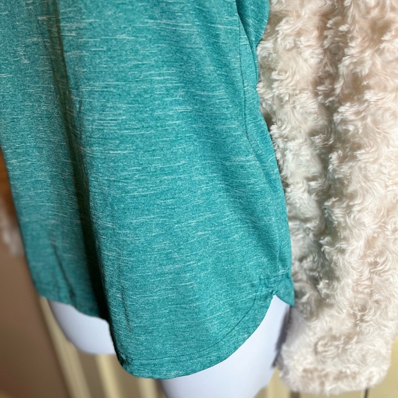 Adidas Tanktop size x-small - Picture 6 of 8